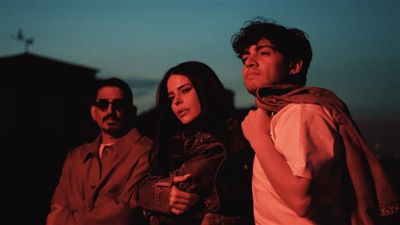 Mavi Gri Bir Şehri Sevmek