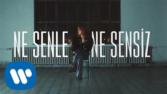 Selin Ne Senle Ne Sensiz